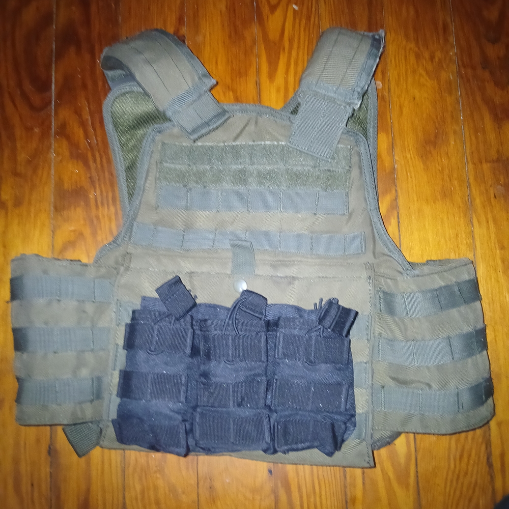 Tactical Vest with Black Pouches